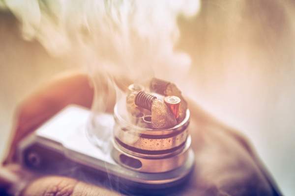 Pertimbangkan Hal Ini Sebelum Memilih Personal Vaporizer Anda